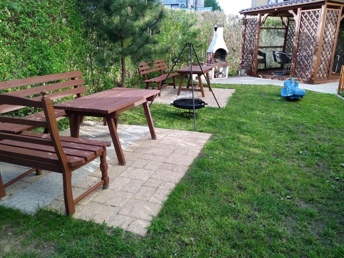 Pokoje Na Fali Ujście-Darłowskie Exterior photo